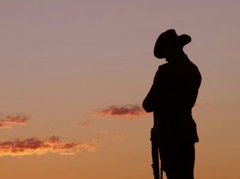 Lest We Forget - Anzac Day Services and Parade, Tuesday April 25